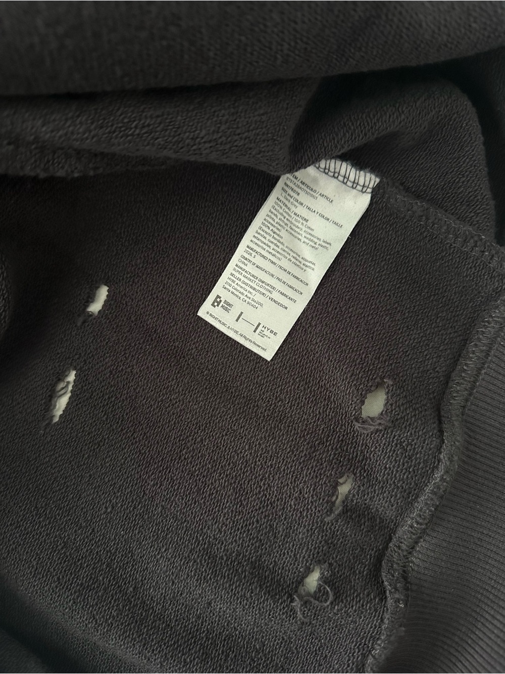 BTS Arirang World Tour Hoodie - Picture 13 of 13